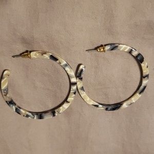 Acrylic hoops